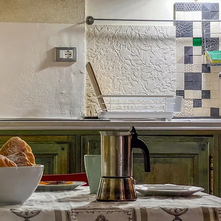 Lovingenoa Iter - Nos Γένοβα