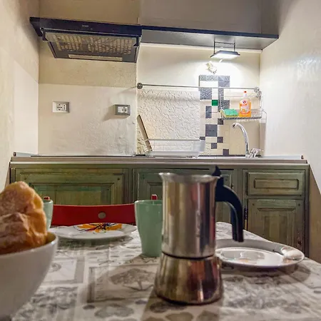 Lovingenoa Iter - Nos