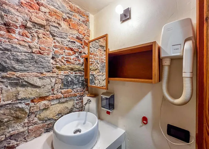 Lovingenoa Iter - Nos Apartmán *