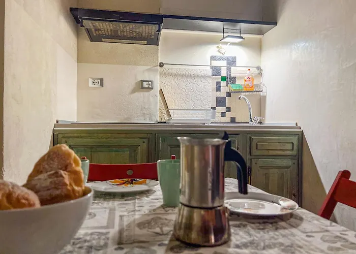 Lovingenoa Iter - Nos