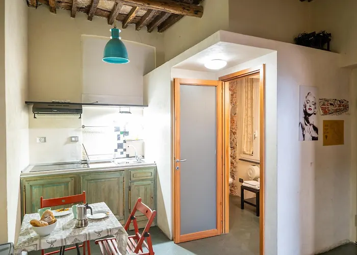 Lovingenoa Iter - Nos * Janov