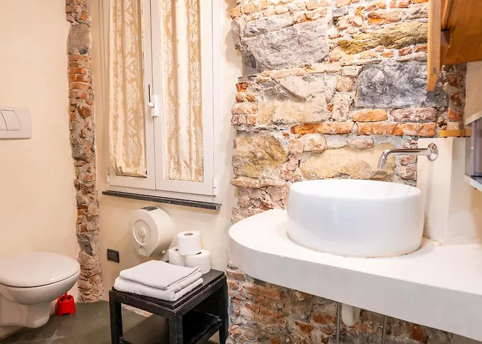 Lovingenoa Iter - Nos