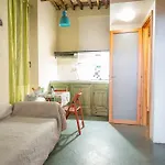 Lovingenoa Iter - Nos Apartamento
